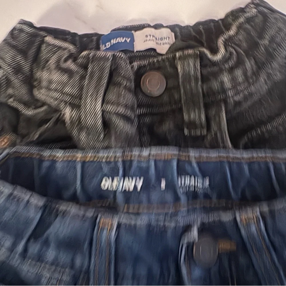Old Navy Kids Elastic Waist Jeans in Blue and Black Denim